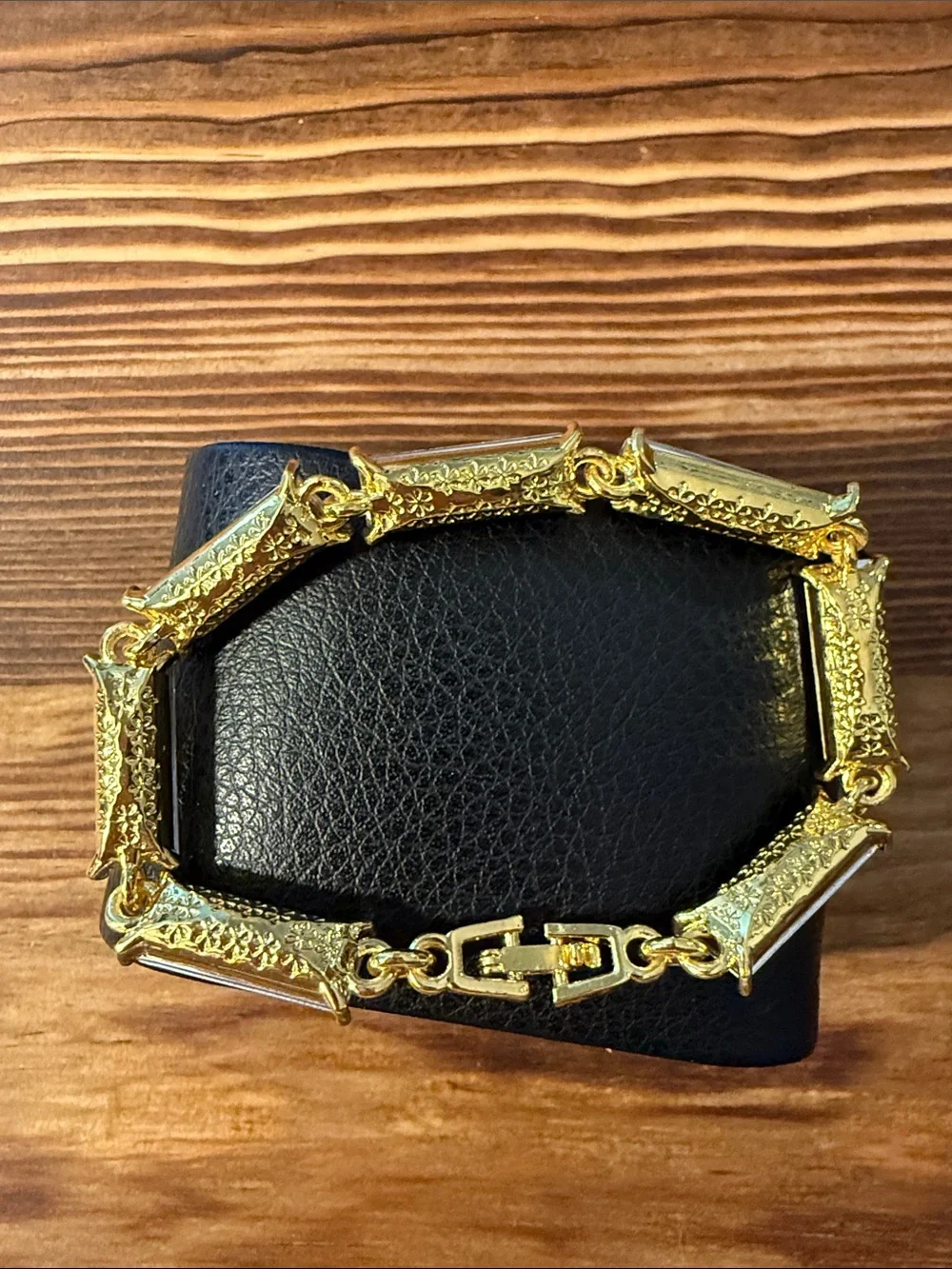 Gold tone with clear Tennis bracelet wiith baguette-cut stones